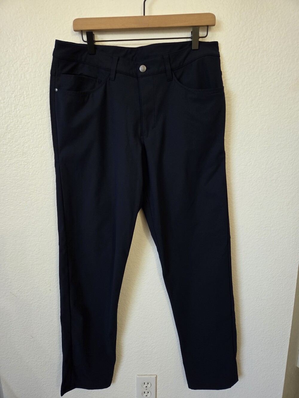 Lululemon ABC Pants Men's Size 33 Navy Blue